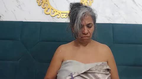 BRENDA VELASQUEZ online show from 11-23-25, 04:29