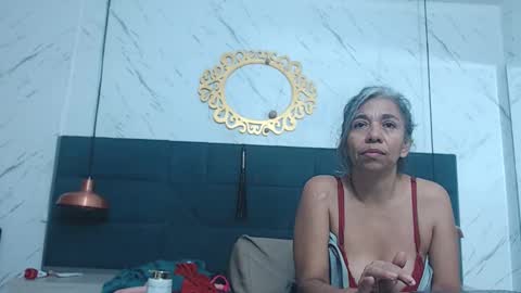 BRENDA VELASQUEZ online show from 05-01-26, 12:43