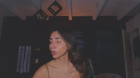 Snapshot of brendaaguerra chatting on 01-05-25, 11:01 brendaaguerra online show from 01-05-25, 11:01