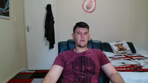 ask me lol online show from 02-15-26, 04:36