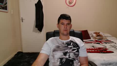 ask me lol online show from 03-19-26, 01:31