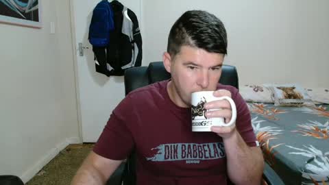 ask me lol online show from 04-27-26, 02:53