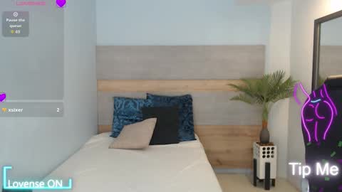 Brenda online show from 10-18-25, 02:14