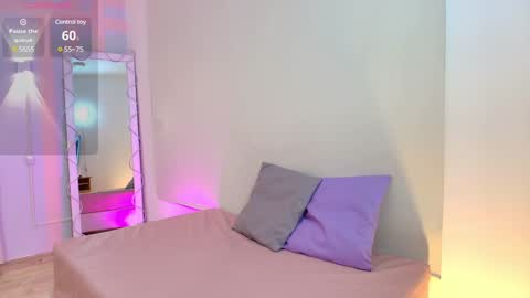 Snapshot of brendda_tay chatting on 02-07-25, 03:45 BRENDDA online show from 02-07-25, 03:45