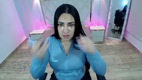 Snapshot of brendda_tay chatting on 09-11-25, 03:06 BRENDDA online show from 09-11-25, 03:06