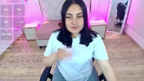 Snapshot of brendda_tay chatting on 09-15-25, 03:17 BRENDDA online show from 09-15-25, 03:17