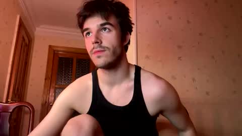 Snapshot of brendon000hardt chatting on 03-26-26, 02:44 brendon000hardt online show from 03-26-26, 02:44