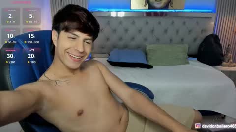 Snapshot of brent18_ chatting on 03-14-26, 04:18 Esteban online show from 03-14-26, 04:18