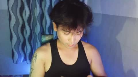 Snapshot of brentoyken chatting on 05-25-26, 04:57 kerv online show from 05-25-26, 04:57