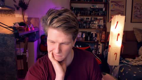 Snapshot of brestonsweet chatting on 12-02-24, 08:55 brestonsweet online show from 12-02-24, 08:55