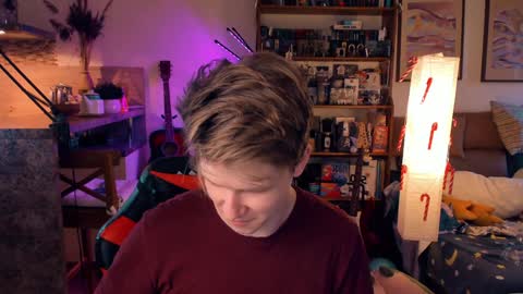 Snapshot of brestonsweet chatting on 12-04-24, 09:07 brestonsweet online show from 12-04-24, 09:07