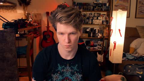 Snapshot of brestonsweet chatting on 12-11-24, 04:28 brestonsweet online show from 12-11-24, 04:28