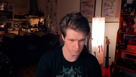 Snapshot of brestonsweet chatting on 12-23-24, 08:14 brestonsweet online show from 12-23-24, 08:14