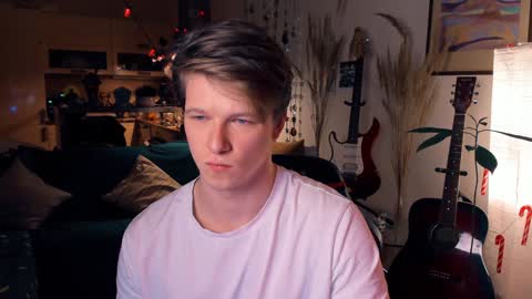 Snapshot of brestonsweet chatting on 01-09-25, 08:22 brestonsweet online show from 01-09-25, 08:22