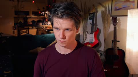 Snapshot of brestonsweet chatting on 01-14-25, 07:32 brestonsweet online show from 01-14-25, 07:32