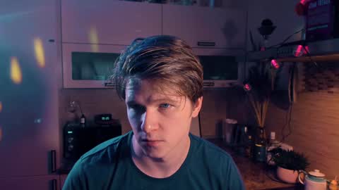 Snapshot of brestonsweet chatting on 02-02-25, 02:38 brestonsweet online show from 02-02-25, 02:38