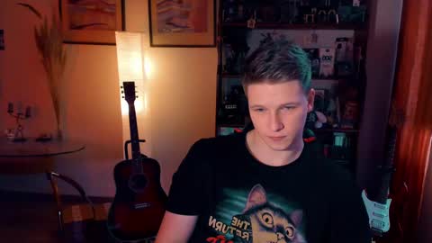 Snapshot of brestonsweet chatting on 02-12-25, 11:07 brestonsweet online show from 02-12-25, 11:07