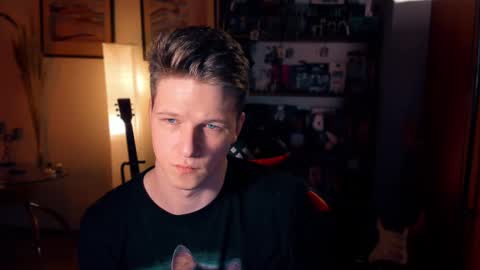 Snapshot of brestonsweet chatting on 02-17-25, 06:48 brestonsweet online show from 02-17-25, 06:48