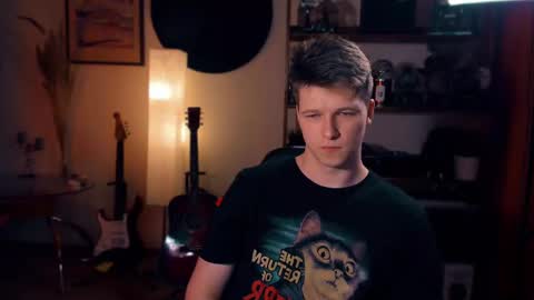 Snapshot of brestonsweet chatting on 02-23-25, 08:22 brestonsweet online show from 02-23-25, 08:22