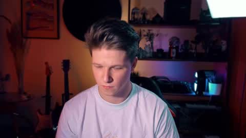 Snapshot of brestonsweet chatting on 03-04-25, 07:43 brestonsweet online show from 03-04-25, 07:43