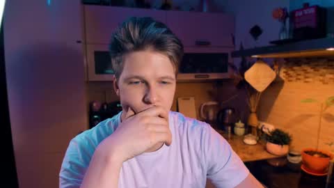 Snapshot of brestonsweet chatting on 03-12-25, 11:54 brestonsweet online show from 03-12-25, 11:54