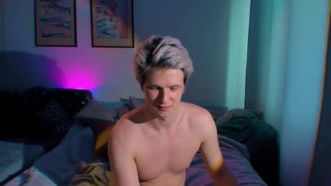 Snapshot of brestonsweet chatting on 09-20-25, 07:53 brestonsweet online show from 09-20-25, 07:53