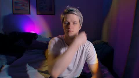 Snapshot of brestonsweet chatting on 09-21-25, 07:15 brestonsweet online show from 09-21-25, 07:15