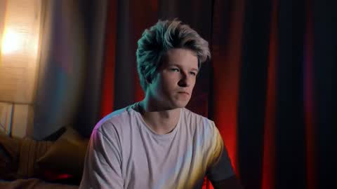 Snapshot of brestonsweet chatting on 09-25-25, 10:35 brestonsweet online show from 09-25-25, 10:35