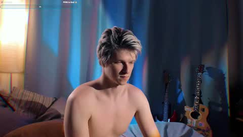 Snapshot of brestonsweet chatting on 10-08-25, 06:38 brestonsweet online show from 10-08-25, 06:38