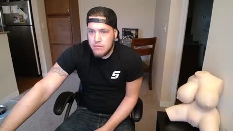 brettbwc89 online show from 01-01-25, 07:10