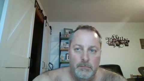 Snapshot of brettsky chatting on 12-06-24, 10:52 hey online show from 12-06-24, 10:52