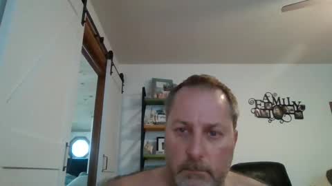 Snapshot of brettsky chatting on 12-12-24, 07:37 hey online show from 12-12-24, 07:37