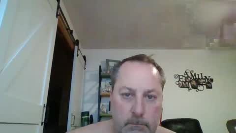 Snapshot of brettsky chatting on 02-07-25, 11:23 hey online show from 02-07-25, 11:23