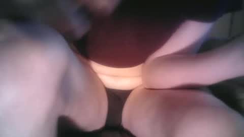 Snapshot of bri20fu chatting on 02-21-26, 11:17 raining down on me online show from 02-21-26, 11:17