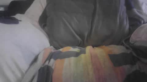 Snapshot of bri20fu chatting on 03-19-26, 07:18 raining down on me online show from 03-19-26, 07:18