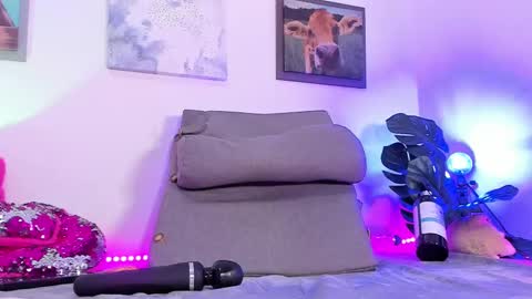 Bri cullen online show from 02-17-25, 03:25