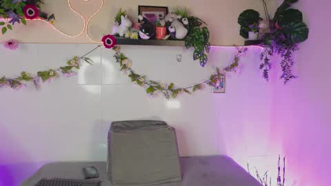 Bri cullen online show from 09-30-25, 02:33