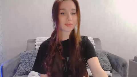 bri_fox online show from 02-06-26, 08:23