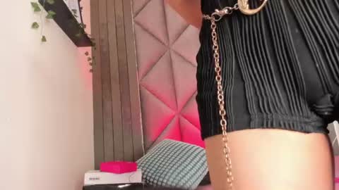 B R I A  online show from 06-11-26, 02:44