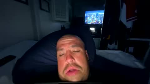 Snapshot of brian3890620 chatting on 10-27-25, 07:12 brian3890620 online show from 10-27-25, 07:12