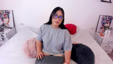 Snapshot of briana_goldd chatting on 04-22-26, 03:20 Brianna online show from 04-22-26, 03:20