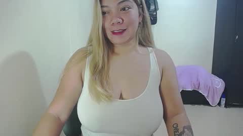 Briana online show from 05-08-26, 04:34