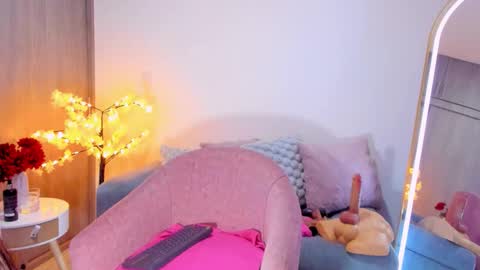 Snapshot of briana_preston91 chatting on 02-28-26, 03:35 briana preston online show from 02-28-26, 03:35