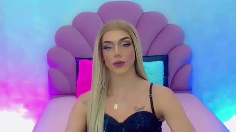 BRIANA online show from 01-05-25, 07:49