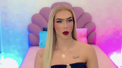 BRIANA online show from 02-01-25, 10:59