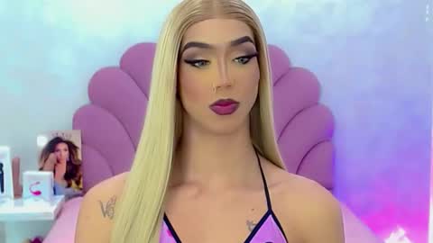 Snapshot of briana_sex32 chatting on 02-25-26, 02:27 BRIANA online show from 02-25-26, 02:27