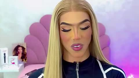 Snapshot of briana_sex32 chatting on 02-28-26, 07:42 BRIANA online show from 02-28-26, 07:42