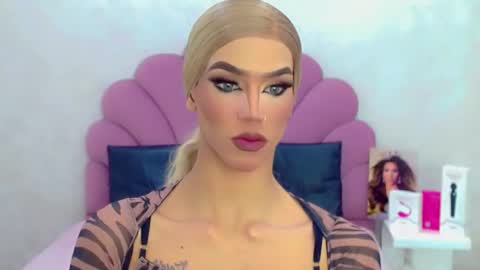 Snapshot of briana_sex32 chatting on 03-21-26, 08:19 BRIANA online show from 03-21-26, 08:19