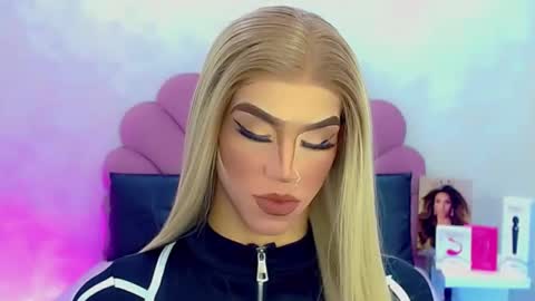 Snapshot of briana_sex32 chatting on 03-28-26, 06:24 BRIANA online show from 03-28-26, 06:24