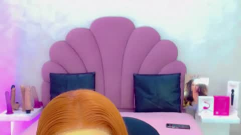 BRIANA online show from 05-03-26, 01:39